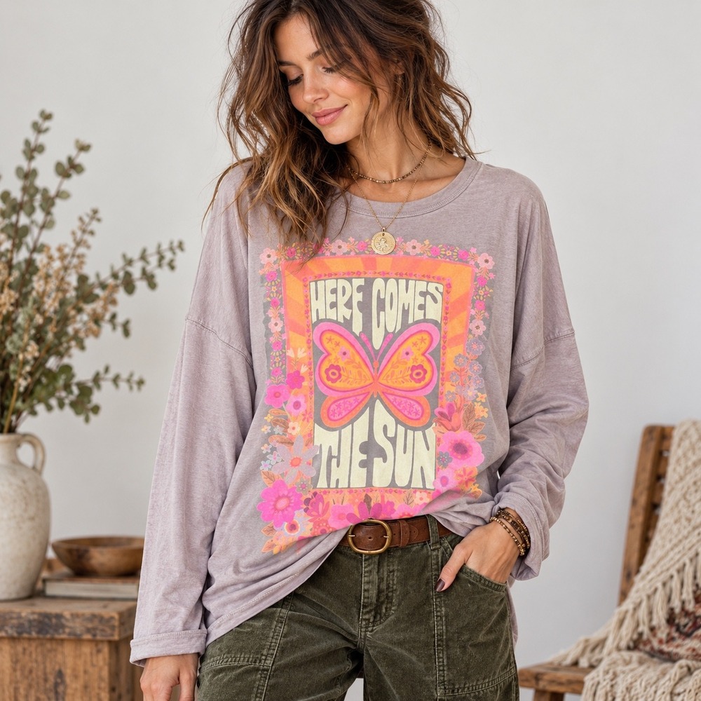Natural Life Graphic Tee Sz L Purple Here Comes The Sun Butterfly Boho Hippie